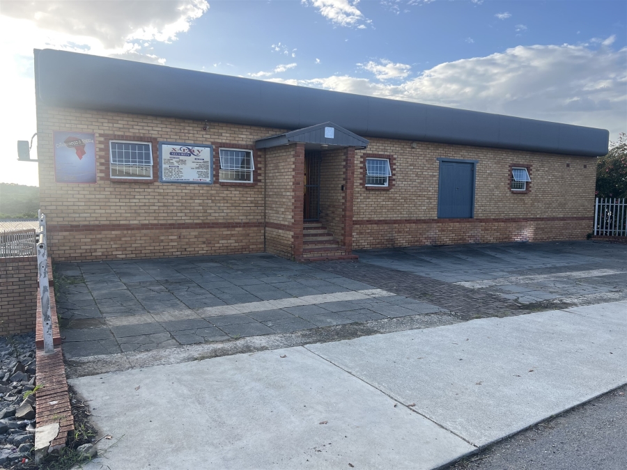 Commercial Property for Sale in Beacon Bay Eastern Cape